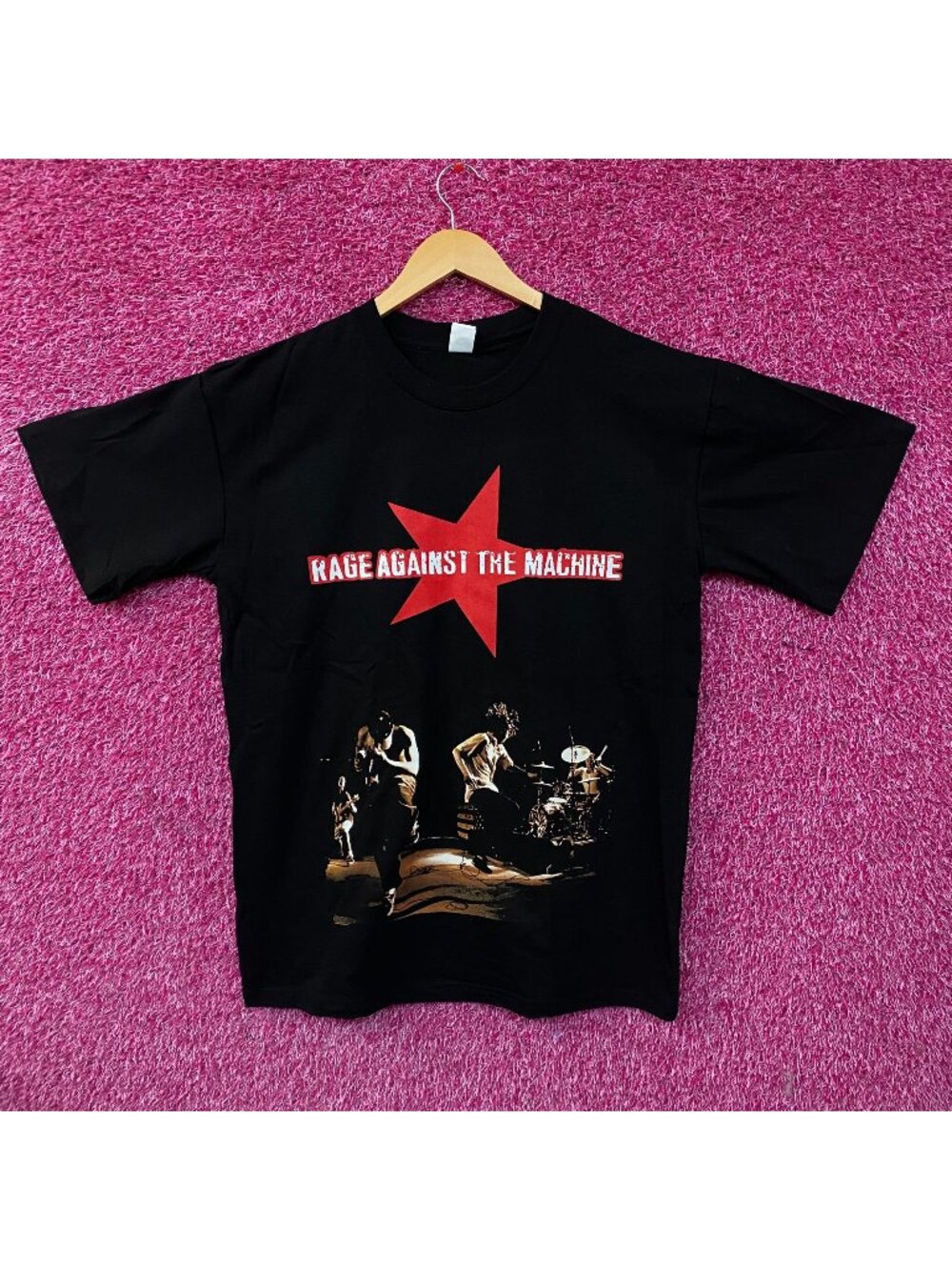 Rage Against The Machine "Battle Star" Graphic T-Shirt Large